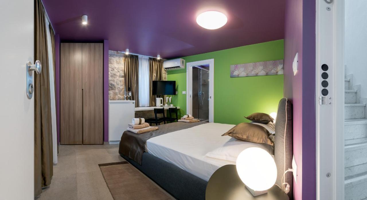 Annie'S Stone Studio & Room Split Eksteriør bilde